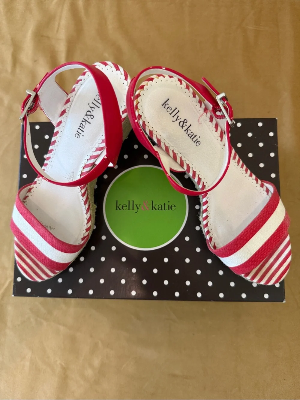 Kelly & Katie chic red